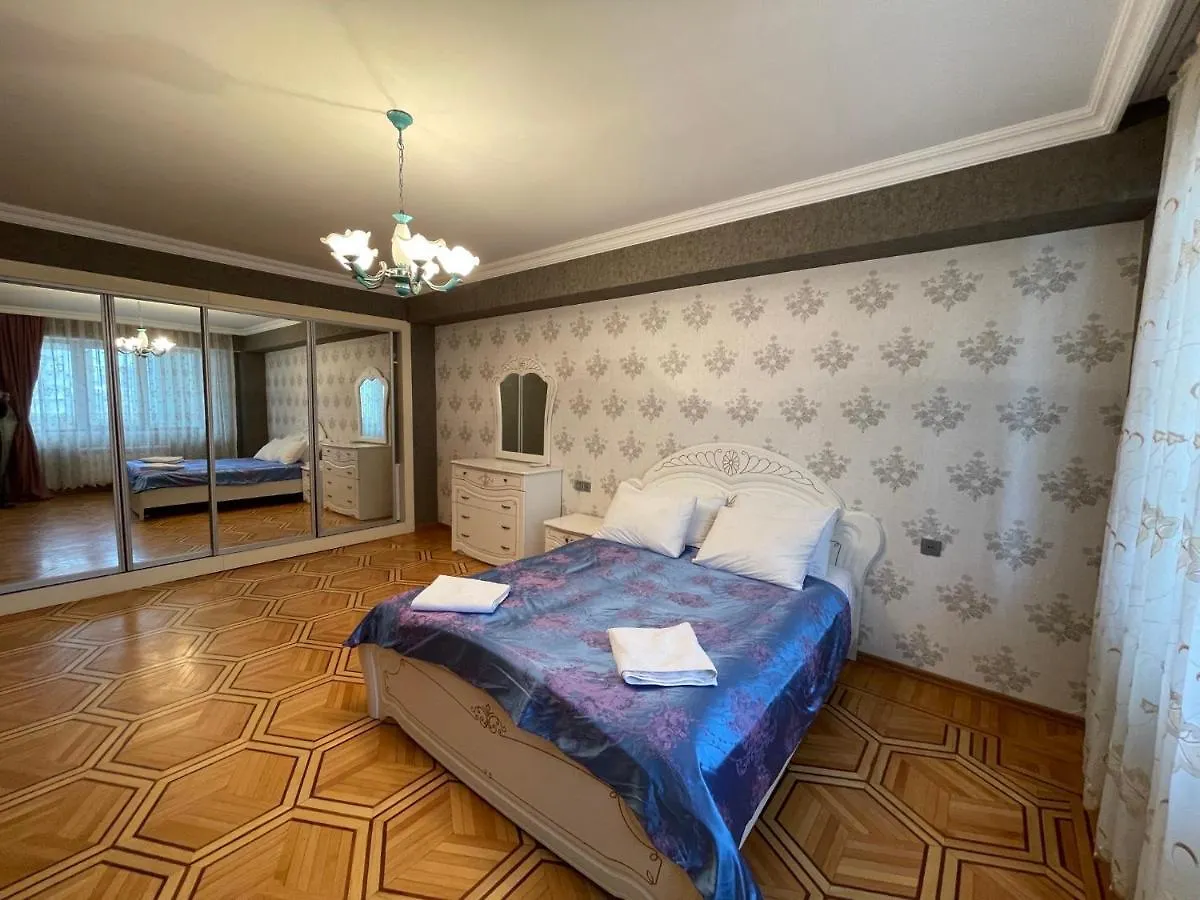 Hilton Apartment Baky 0*,